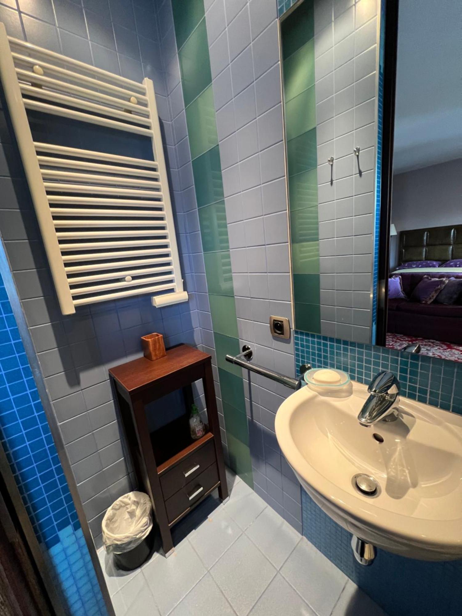 Studio Dans Le Quartier Luxe 塞纳河畔讷伊 外观 照片